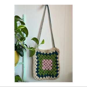 Crochet Tote with ADJUSTABLE Straps